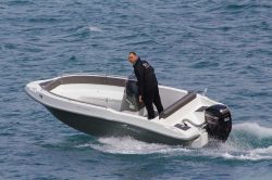 Лодка Nireus Comfort 4.90