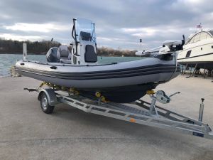 Лодка ZODIAC Pro 5.5