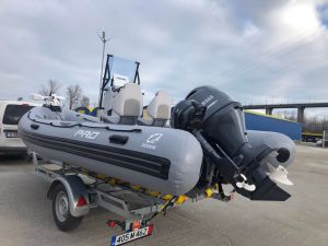 Лодка ZODIAC Pro 5.5