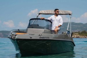 Лодка Nireus Omega 53 Escape